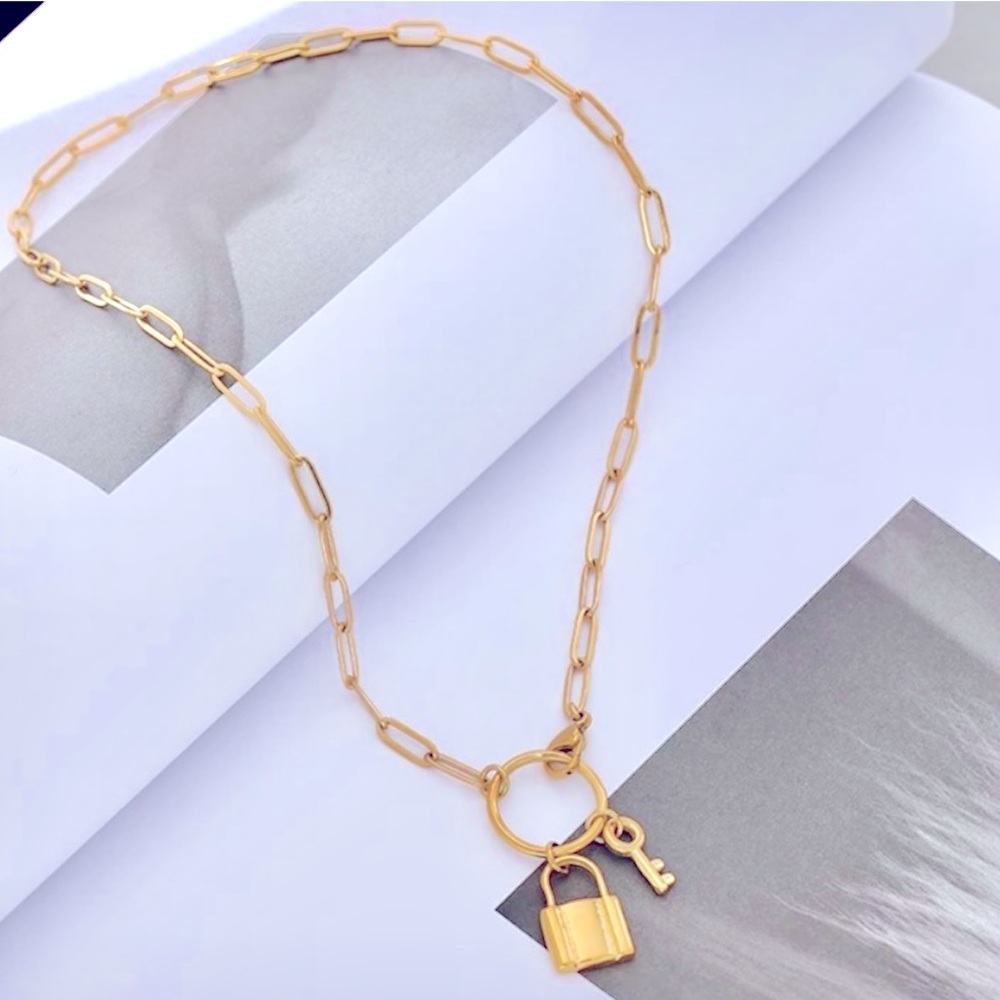18K Gold Plated Lock and Key Choker Necklace